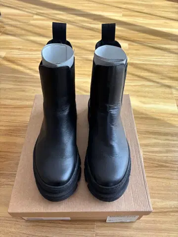 VINILO 비니로 사이드 고어 부츠