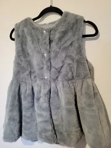 그레이 퍼 베스트(Coca)