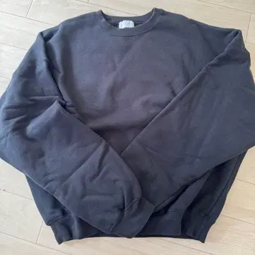 THE NEWHOUSE 맨투맨