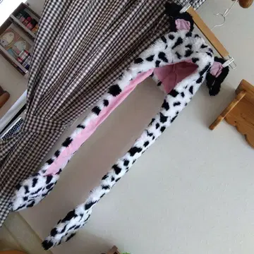 도쿄 디즈니 리조트 101마리 강아지 후드 부착 머플러