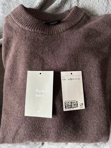 울 레귤러 핏 스웨터 브라운