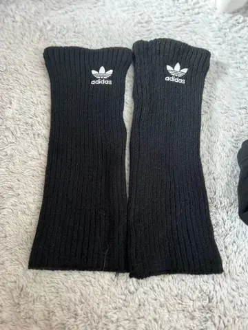 adidas 블랙 리브 레그 워머