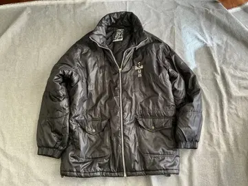 DOG TOWN 패딩 자켓