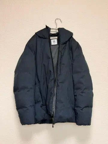 저널 스탠다드 레리움 KWD 후드 부착 네이비 다운 자켓