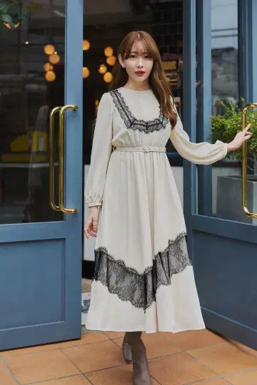 Herlipto Rosaline Lace Trimmed Dress