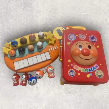[ 16일까지 ] 호빵맨 완구 세트 피아노 트렁크 가챠가챠
