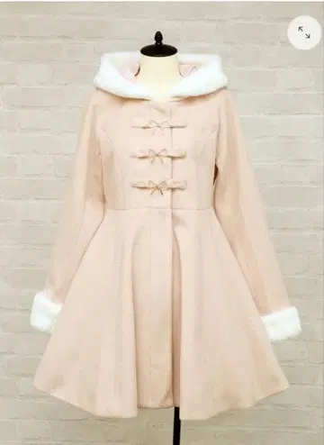 아마벨, 리본 비트 후디 플레어 코트