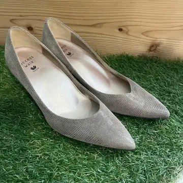 새상품급 [ 와코루 워크 ] 스틸레토 펌프스 24 베이지