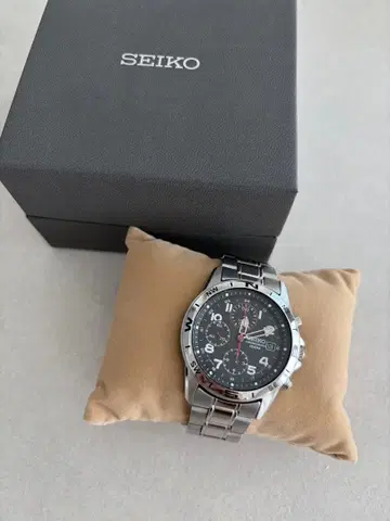 SEIKO 크로노그래프 손목시계