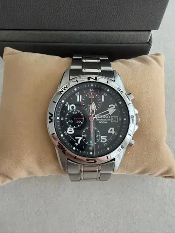 SEIKO 크로노그래프 손목시계