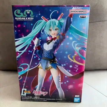 GUNDAM x MIKU 콜라보 하츠네 미쿠 피규어