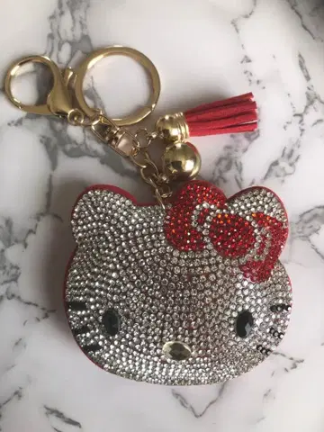 레어 헬로키티 크리스탈 키링 스웨이드