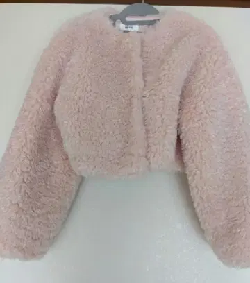 SNIDEL 인기 숏 기장 보아 아우터