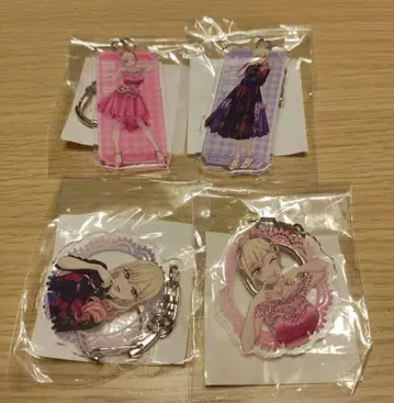 그 비스크돌은 사랑을 한다 TSUTAYA 아크릴 키링 키타가와 마린