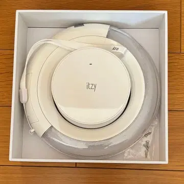 ITZY 공식 굿즈 링 라이트 응원봉 새상품급