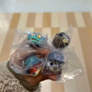 [ 선착순 ] 주토피아2 패션 반지 4개 세트