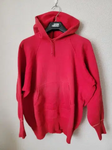 빨간색 50s 후드 부착 후드티