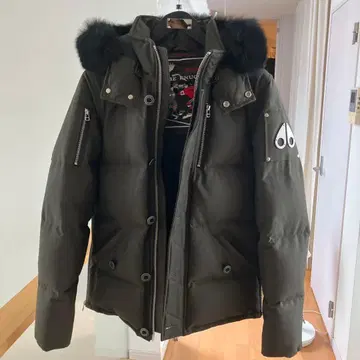 무스 너클스 다운 자켓