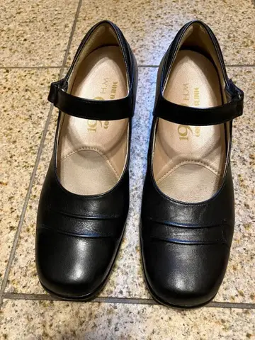 컴포트 클리닉 스트랩 펌프스 블랙 23cm 일본제 천연 가죽