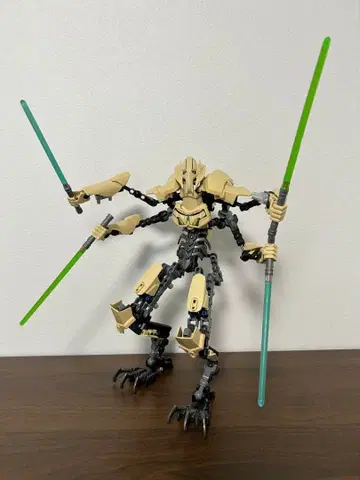 레고 스타 워즈 그리버스 장군 75112