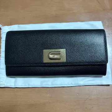FURLA 지갑