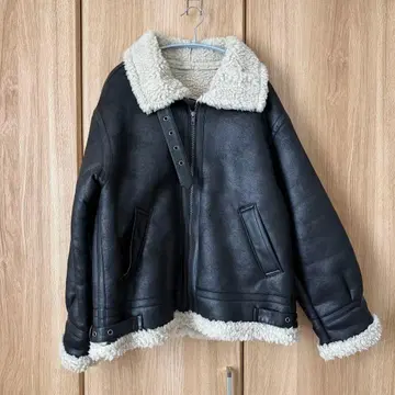 Ungrid 페이크 무스탕 보아 블루종