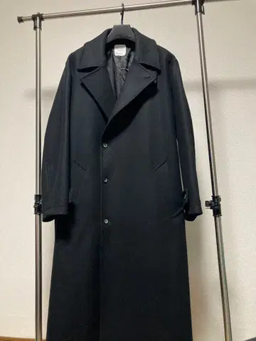 SUPER 140's 2way 블랙 체스터 코트