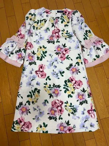 미사용 새상품 엠즈 그레이시 원피스 40