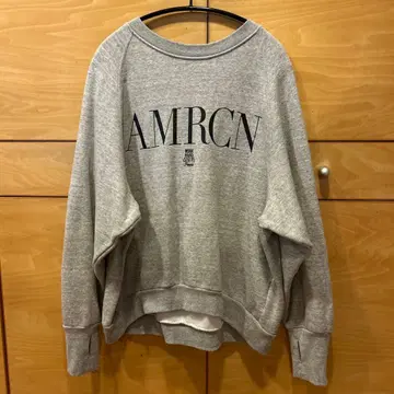 아메리카나 AMRCN 맨투맨