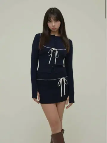 andmary Lilia stitch set up navy