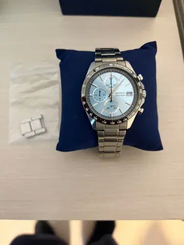 SEIKO 크로노그래프 손목시계 SBTR029