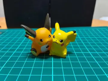 포켓몬 피규어 피카츄&라이츄 손가락 인형 몬스터 컬렉션