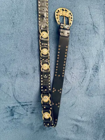 크로커다일풍 골드 버클 벨트