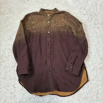 TATA 토킹 어바웃 그라데이션 패턴 셔츠