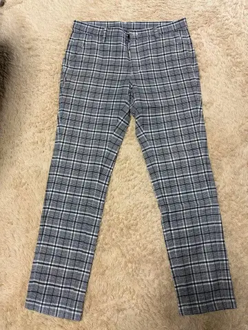 JACK BUNNY 화이트 블랙 체크 무늬 슬림 핏 팬츠 4