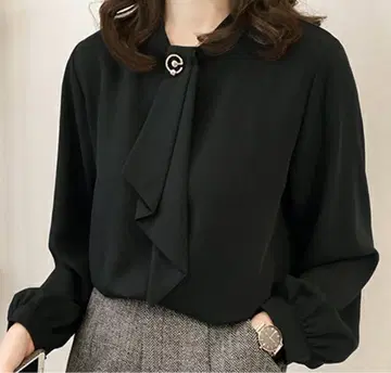 Amulet 보타이 블라우스 블랙