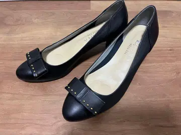 미사용 새상품 다이애나 웰핏 리본 펌프스 23.5