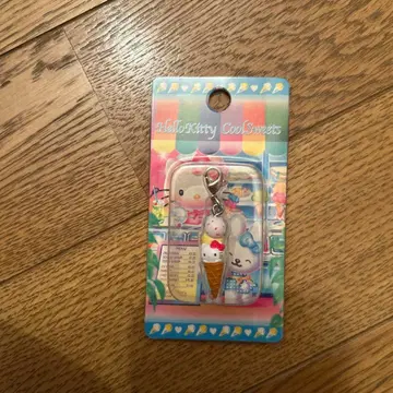 헬로키티 아크릴 키링