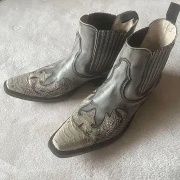 실버 가죽 웨스턴 부츠