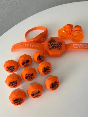 오사카 라이트 13점