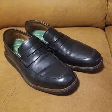 블랙 가죽 로퍼 슬립온