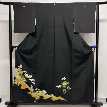 흑색 토메소데 오츠츠몬 금실 소나무 노을 기모노 011t