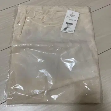 LOWRYS FARM 로리즈팜 튤 하이넥 화이트