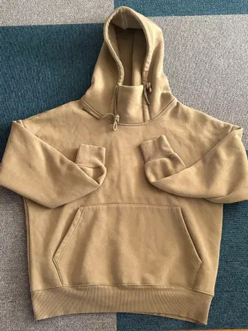 후드 부착 후드티