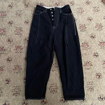 mina pertinent 의 다크 블루 버튼 플라이 데님