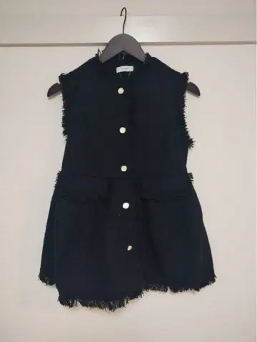 Fit more 핏모어 페플럼 트위드 베스트