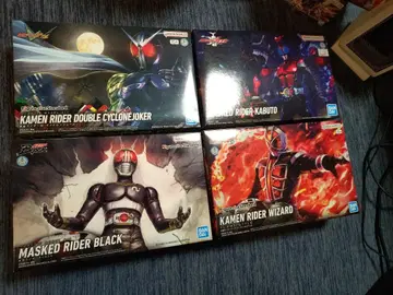 라이더 피규어라이즈 블랙 더블 위자드 가부토