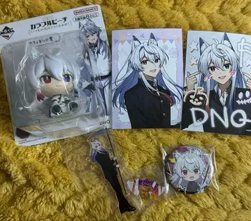 카라피치 도누쿠 피규어 할로윈 아크릴 스탠드 캔뱃지 브로마이드