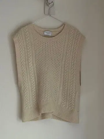 UNITED ARROWS 아이보리 니트 베스트