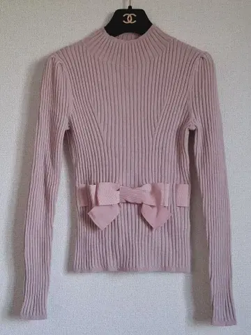 [ 새상품급 ] M'S GRACY 스테디셀러 리본 리브 니트탑